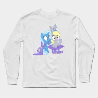 Trixie pulls Muffins out of her hat 2 Long Sleeve T-Shirt